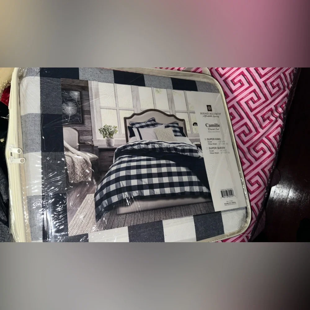 CAMILLE Duvet Set Navy And White / Super King